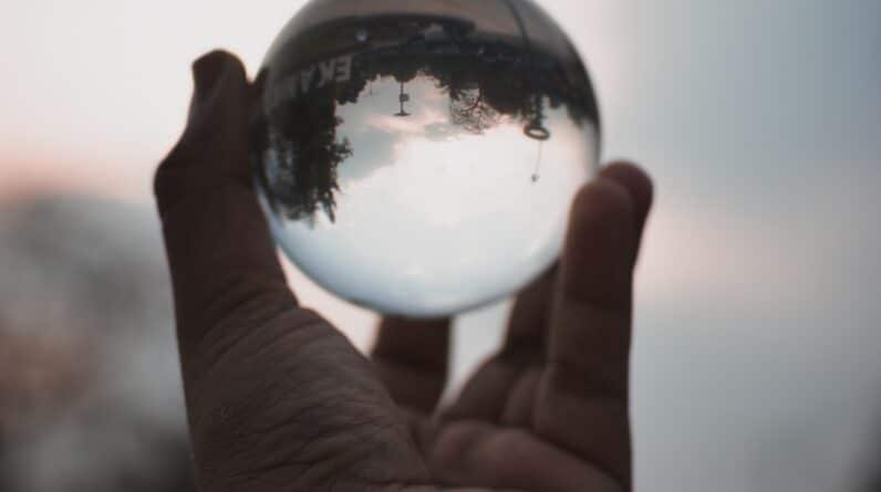 Photo "Crypto and the Future of Finance: Predictions and Possibilities"