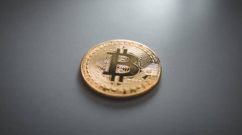 Photo What Are the Potential Legal Consequences of Using Cryptocurrencies for Illegal Activities Like Money Laundering?