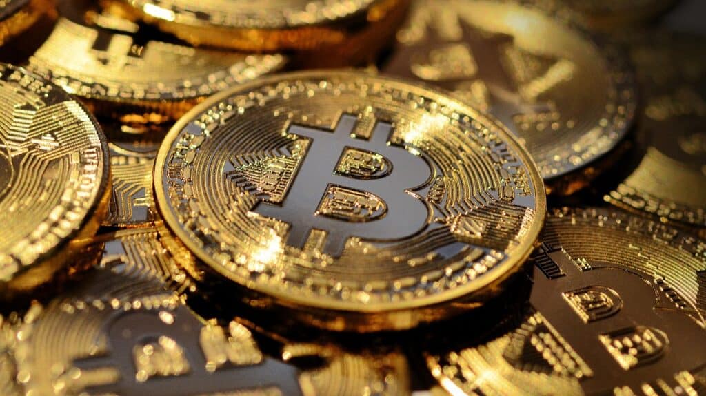 What Happens If I Invest $20 In Bitcoin?