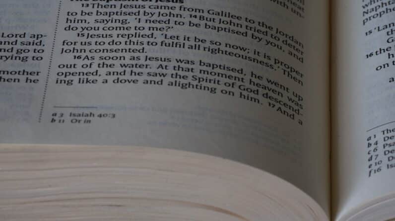 Photo Crypto book