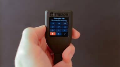 Photo Hardware wallet