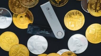 Photo Crypto wallet