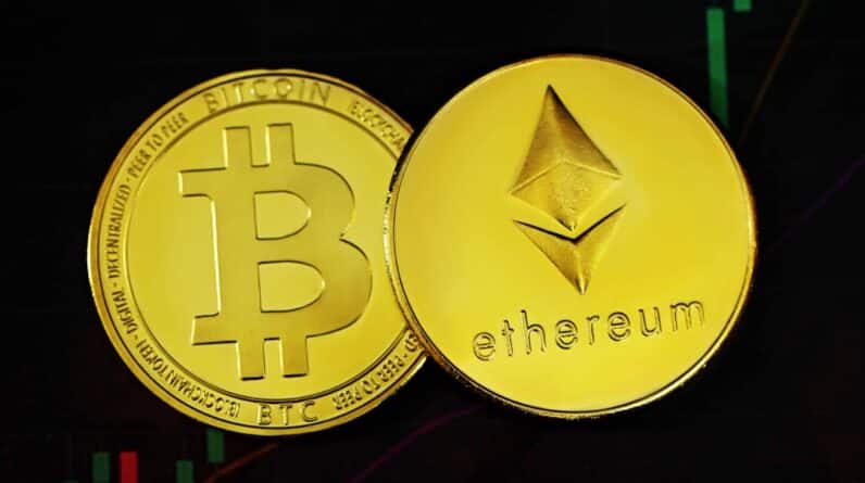Photo Bitcoin vs Ethereum