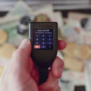 Photo Hardware wallet