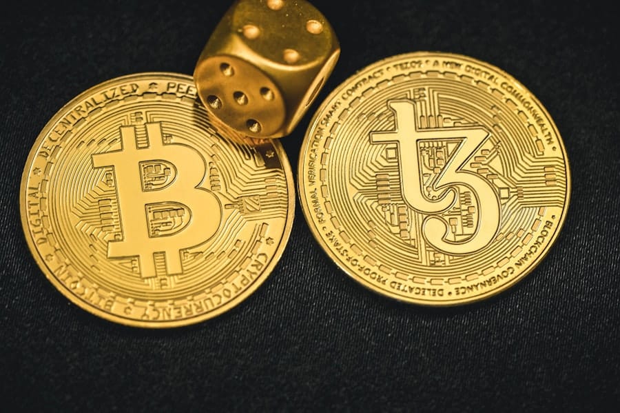 Photo Bitcoin vs Dollar
