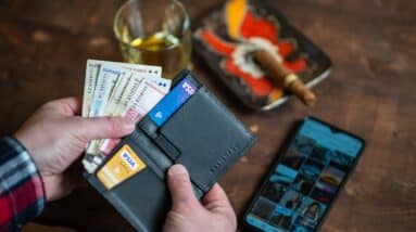 Photo Bitcoin Debit Card: Physical Card