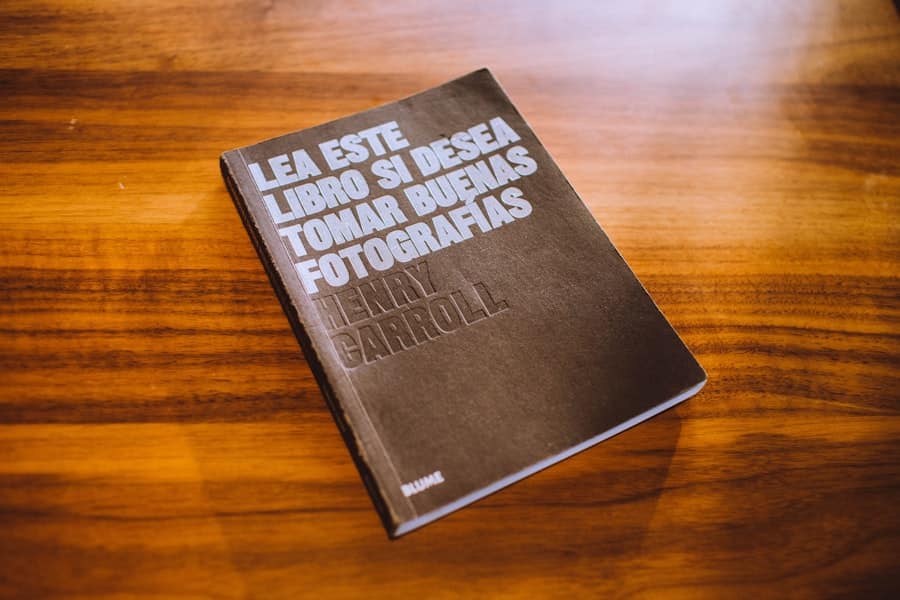 Photo Crypto book