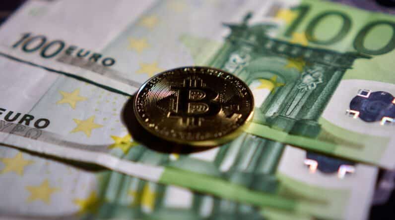 Photo Bitcoin Exchange